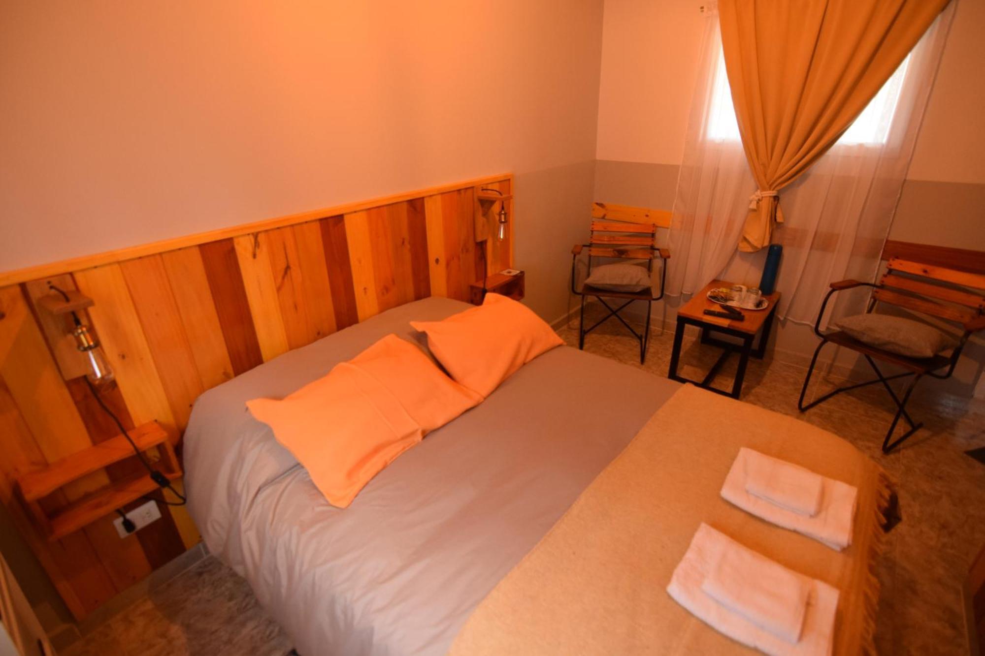 Hosteria Las Cachi Alojamiento Esquel Extérieur photo