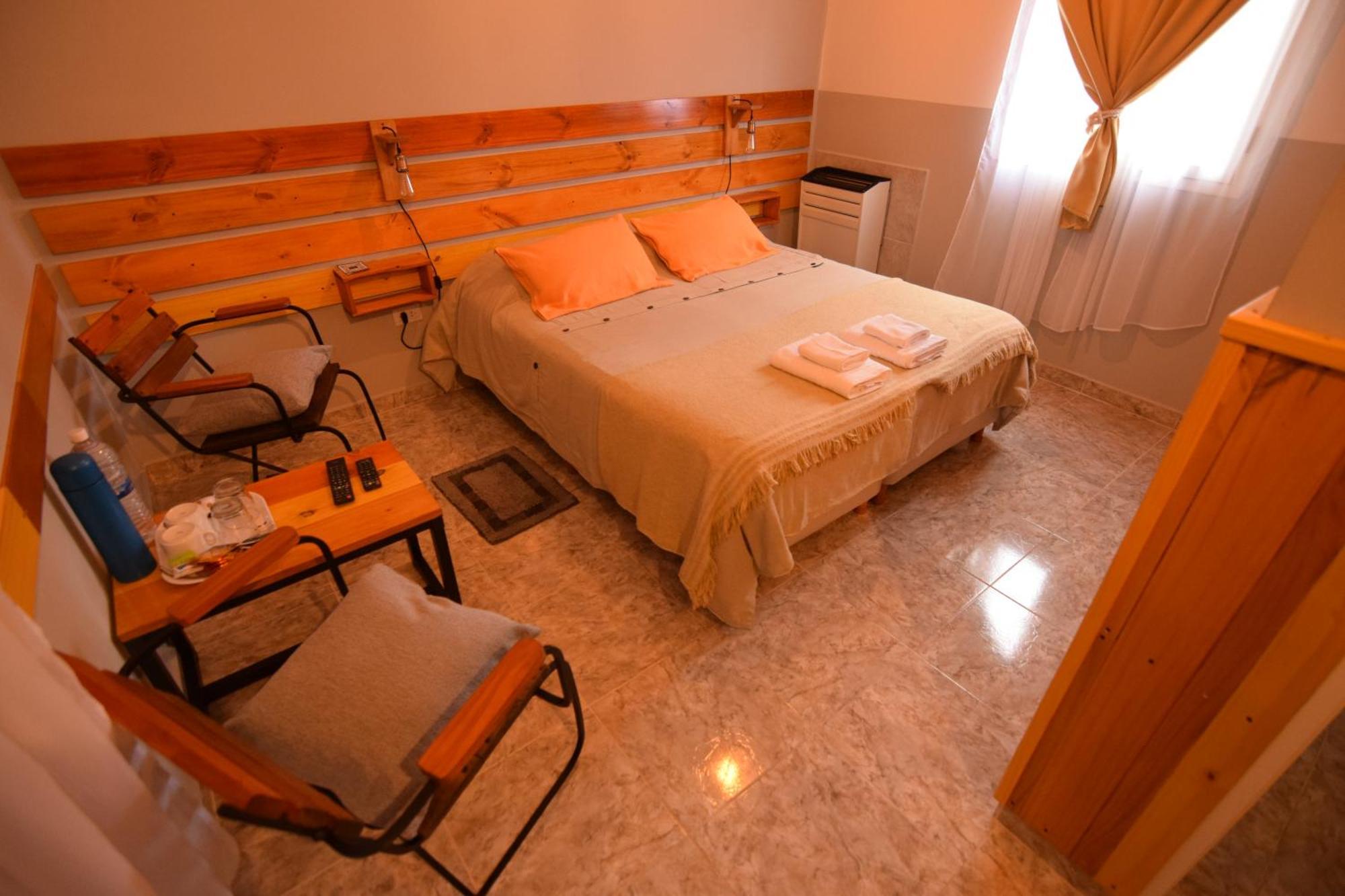 Hosteria Las Cachi Alojamiento Esquel Extérieur photo